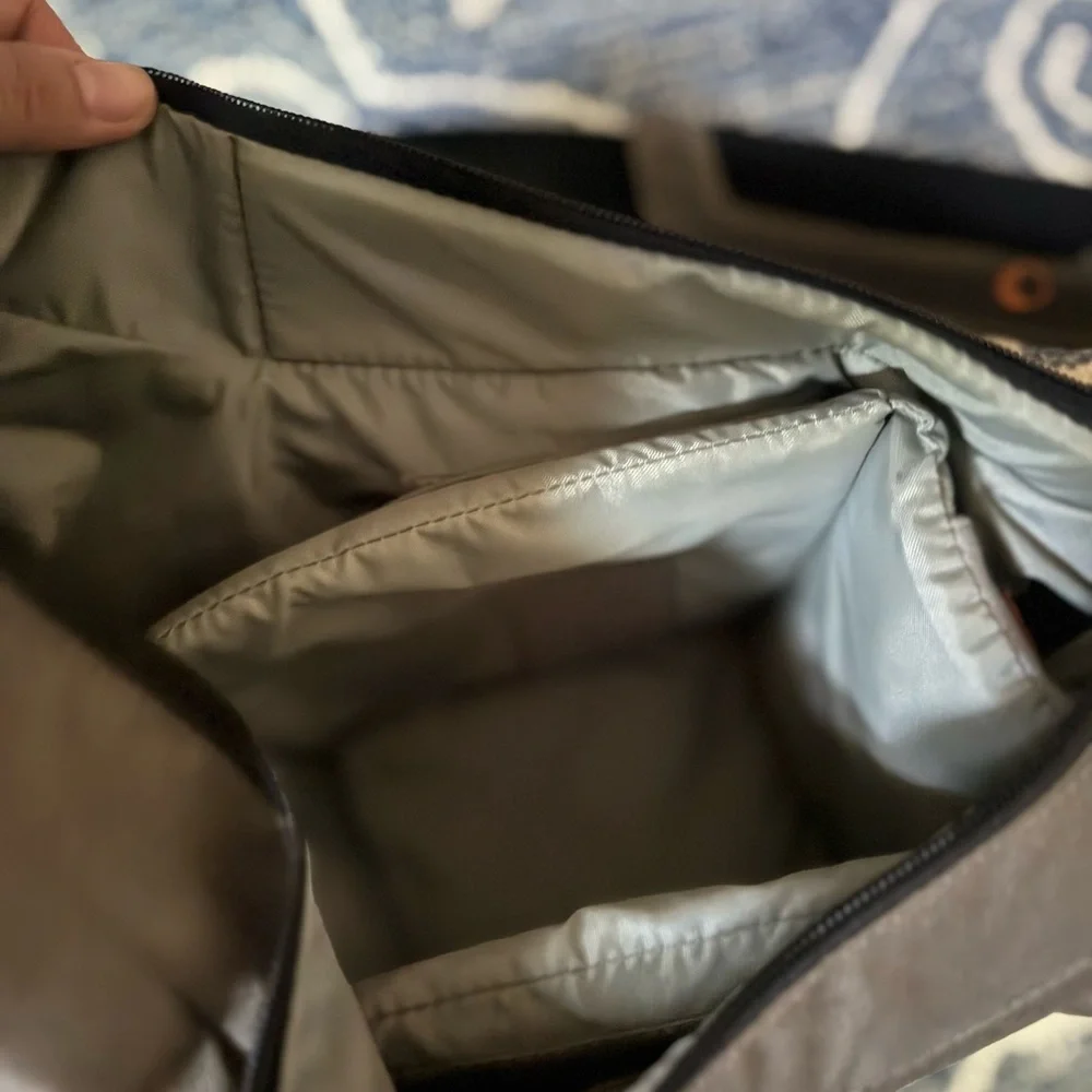Lowepro passport camera sling bag